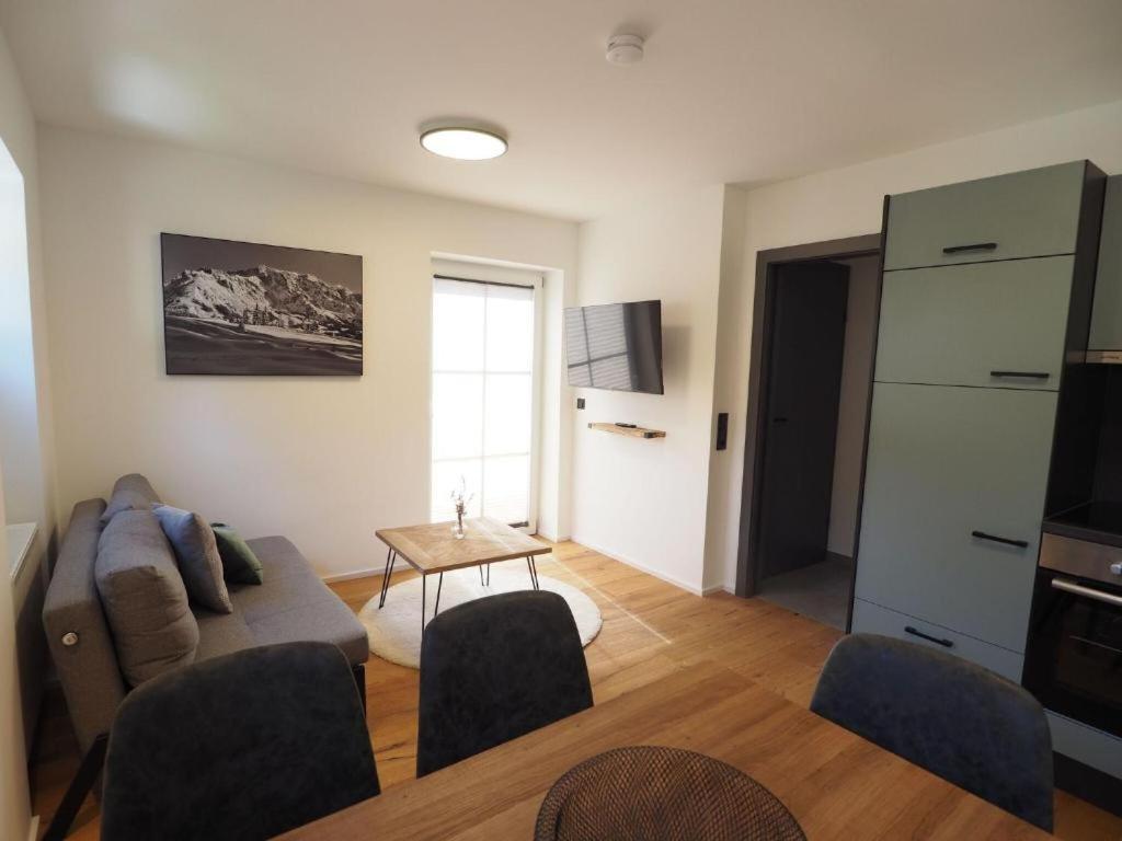 ديتن ام هوكونغ Leni'S Mountain Appartements المظهر الخارجي الصورة